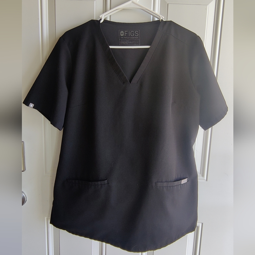 FIGS scrub set Lge Top